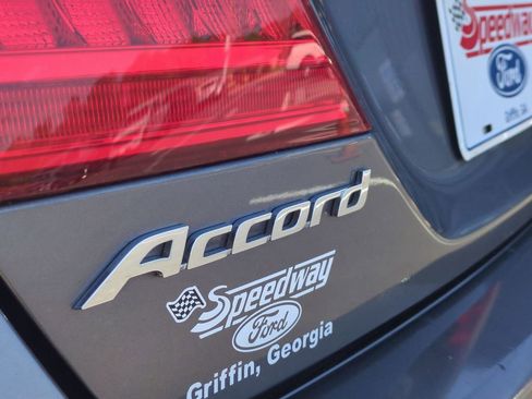 Used 2014 Honda Accord EX-L image 7