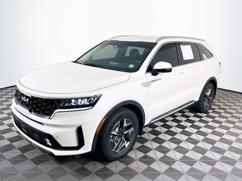 Used 2022 Kia Sorento EX FWD image 4