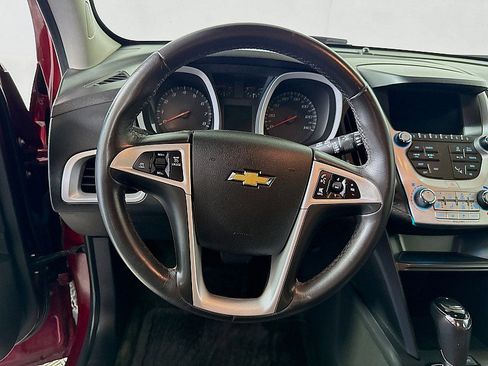 Used 2017 Chevrolet Equinox LT w/ Convenience Package FWD image 12