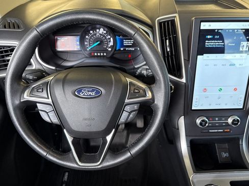 Used 2021 Ford Edge SEL FWD image 14