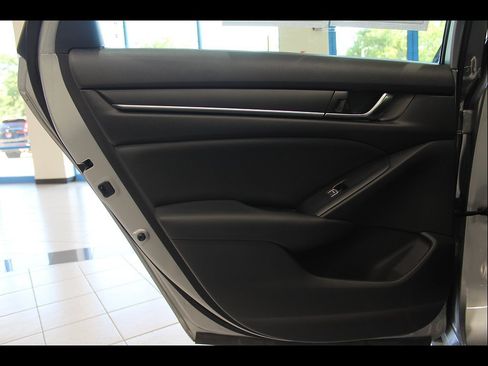 Certified 2022 Honda Accord Sport image 18
