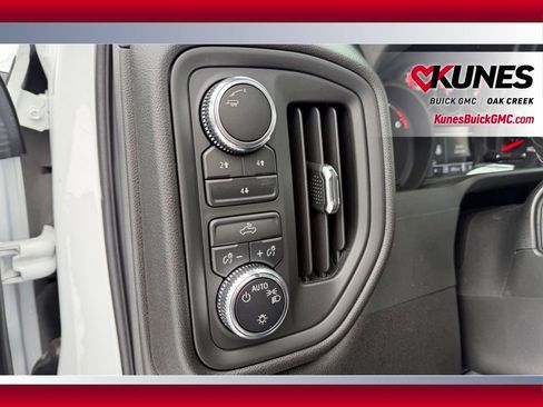 Used 2025 GMC Sierra 2500 Pro image 8