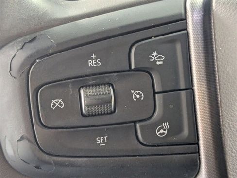 Used 2021 GMC Yukon XL SLT w/ SLT Luxury Plus Package image 16