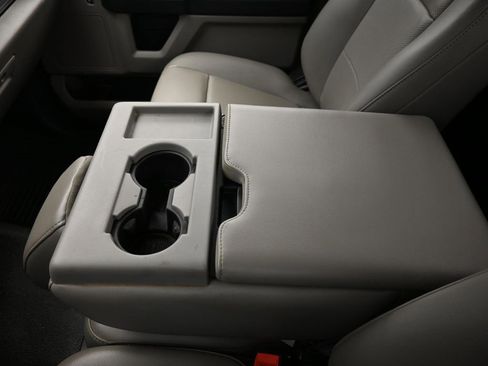 Used 2022 Ford F250 XL w/ Power Equipment Group image 18