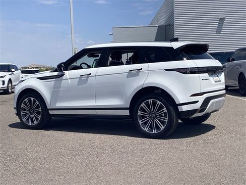 Used 2025 Land Rover Range Rover Evoque Dynamic SE image 19