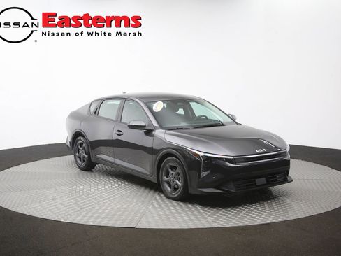 Used 2025 Kia K4 FWD image 49