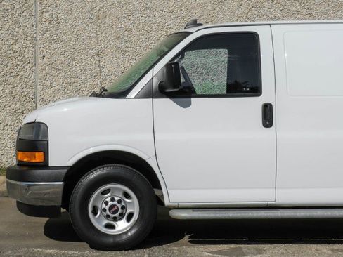 Used 2020 GMC Savana 2500 w/ Driver Convenience Package image 16