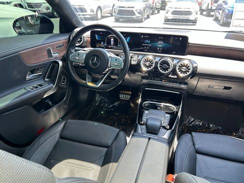 Used 2023 Mercedes-Benz CLA 35 AMG 4MATIC image 9