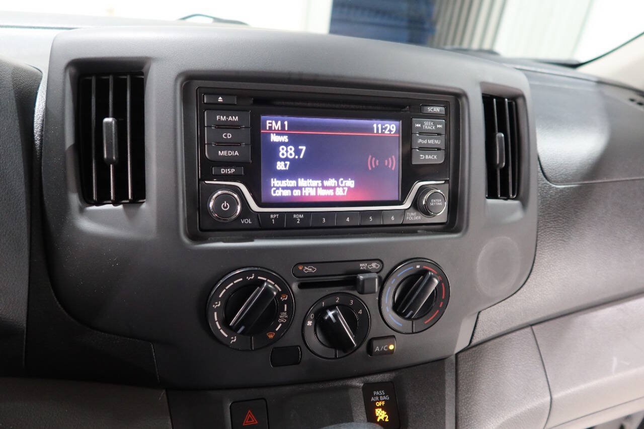 Used 2018 Nissan NV200 S w/ Cruise Control Package FWD image 24