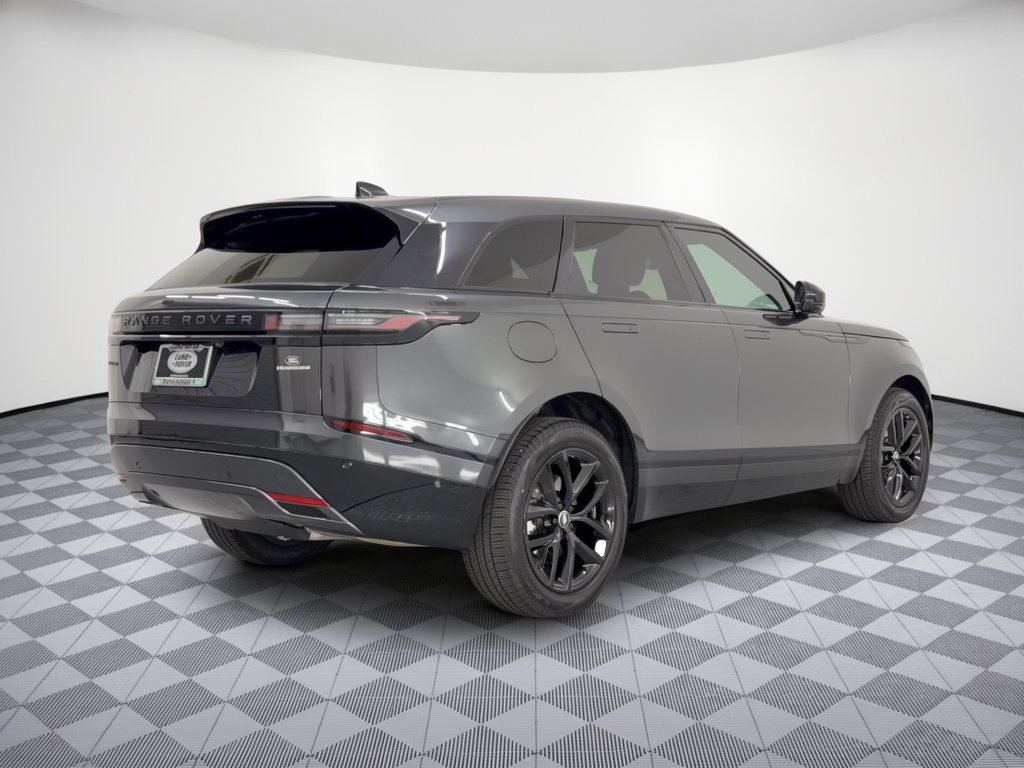 Certified 2026 Land Rover Range Rover Velar Dynamic SE AWD/4WD image 9
