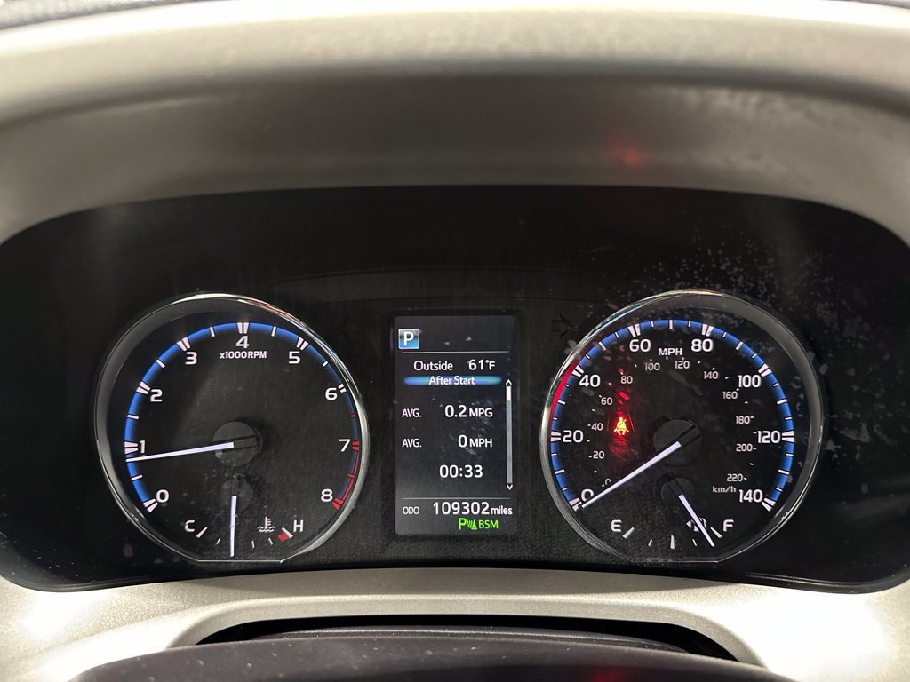 Used 2016 Toyota RAV4 Limited w/ Advanced Technology Package AWD/4WD image 11