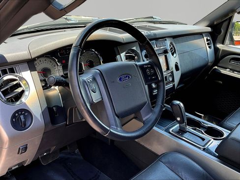 Used 2014 Ford Expedition EL Limited w/ Equipment Group 301A AWD/4WD image 17