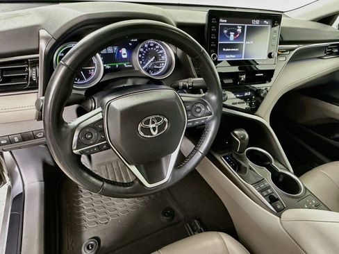 Certified 2021 Toyota Camry XLE w/ Cold Weather Package FWD image 11