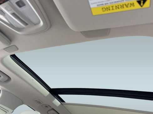 Certified 2023 Volvo XC90 B6 Plus w/ Protection Package image 16