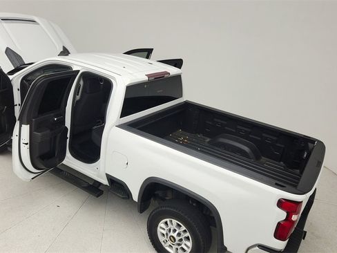 Used 2022 Chevrolet Silverado 2500 LT w/ Convenience Package image 43