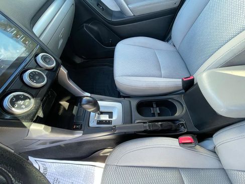 Used 2016 Subaru Forester 2.5i Premium AWD/4WD image 14