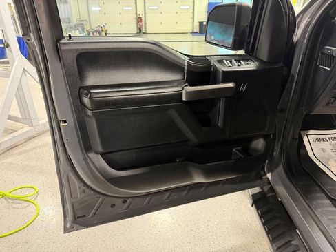 Used 2018 Ford F150 XLT w/ Equipment Group 302A Luxury image 13