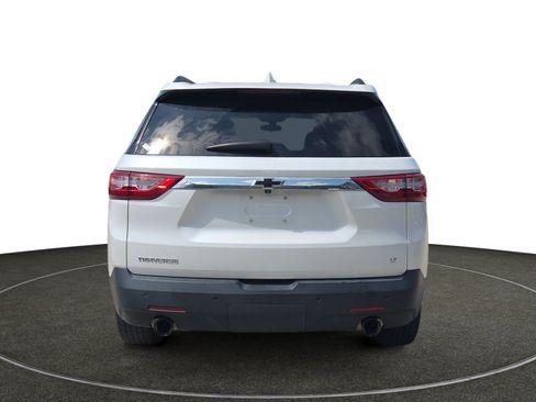 Used 2020 Chevrolet Traverse LT FWD image 5