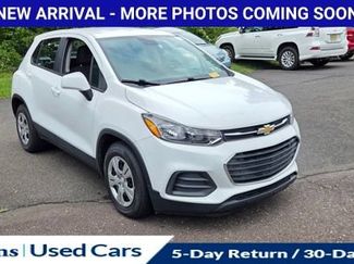 Used 2018 Chevrolet Trax LS FWD video 1