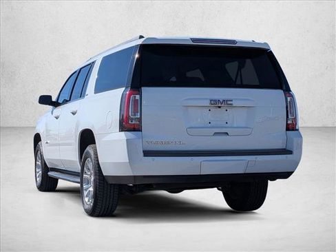 Used 2019 GMC Yukon XL SLT w/ Open Road Package image 8