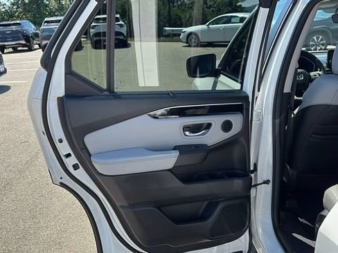 Used 2023 Honda Pilot EX-L image 22