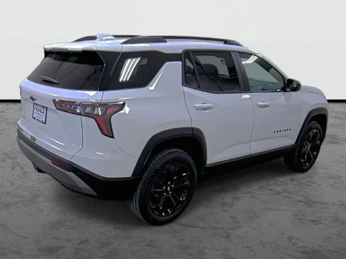 New 2026 Chevrolet Equinox LT w/ Convenience Package II image 3