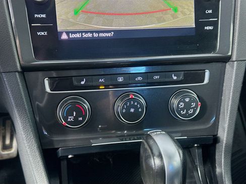 Used 2019 Volkswagen Golf Alltrack SE AWD/4WD image 15