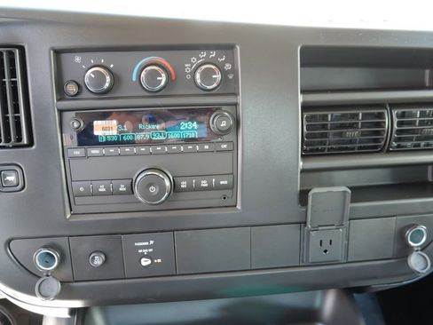 New 2026 Chevrolet Express 2500 RWD image 15