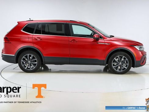 Used 2023 Volkswagen Tiguan SE AWD/4WD image 10