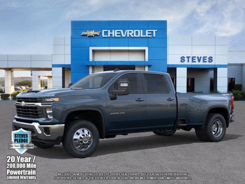 New 2025 Chevrolet Silverado 3500 LT w/ Convenience Package image 2