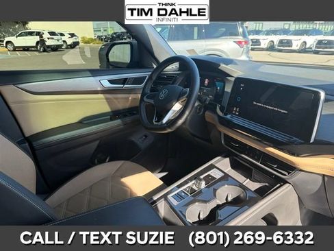 Used 2024 Volkswagen Atlas Cross Sport SE w/ Panoramic Sunroof Package AWD/4WD image 22