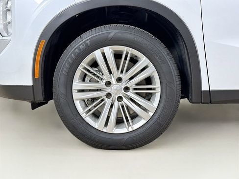 Used 2024 Mitsubishi Outlander ES image 26