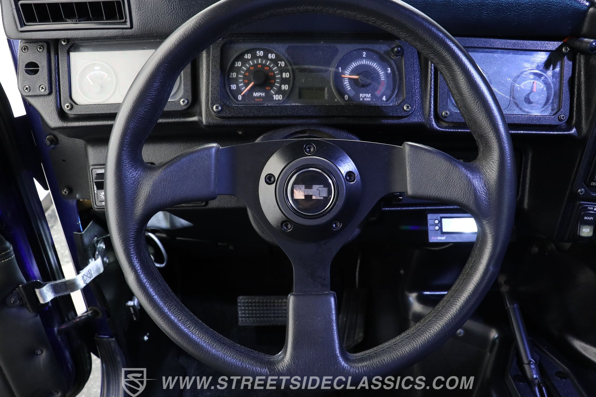 Used 2003 HUMMER H1 2-Door Hard Top AWD/4WD image 15