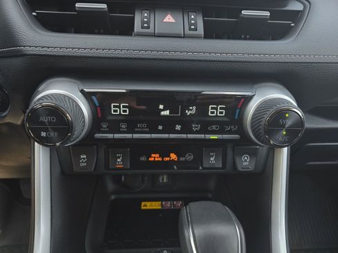 Used 2023 Toyota RAV4 XLE Premium AWD/4WD image 20