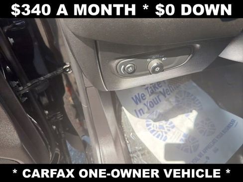 Used 2024 Chevrolet Equinox LT FWD image 15