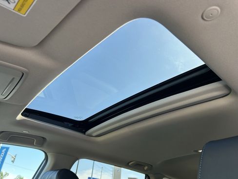 Used 2024 Honda CR-V EX-L image 30