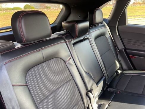 Used 2023 Ford Escape ST-Line image 31