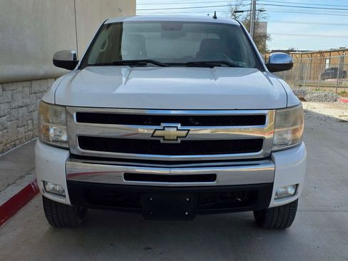 Used 2011 Chevrolet Silverado 1500 LT w/ Texas Edition image 8