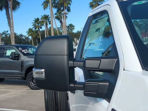 New 2026 Ford F600 4x4 Regular Cab Super Duty w/ XL Chrome Package image 12