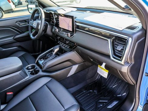 New 2026 GMC Canyon Elevation w/ Convenience Package RWD image 13