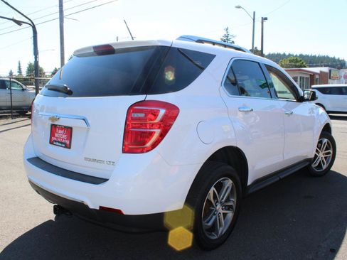 Used 2016 Chevrolet Equinox LTZ w/ Enhanced Convenience Package FWD image 6