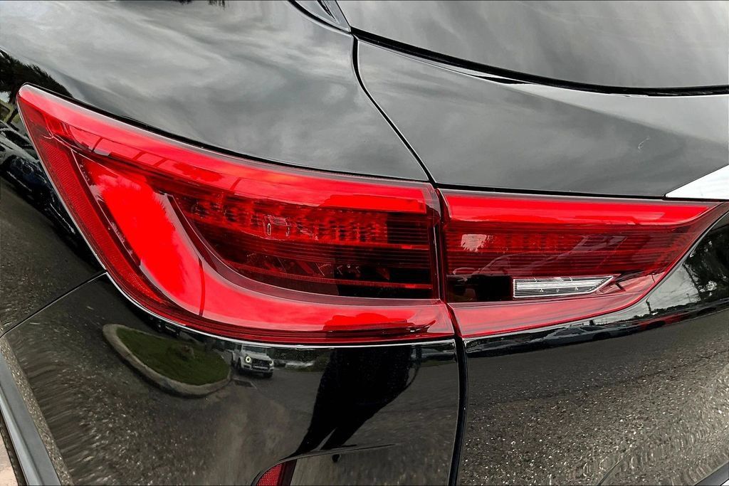 Used 2019 INFINITI QX50 Essential w/ Proactive Package AWD/4WD image 23