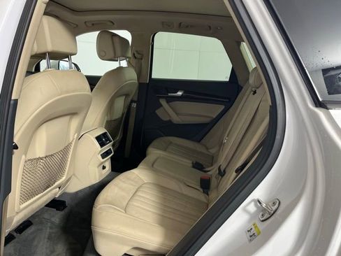 Used 2018 Audi Q5 2.0T Premium w/ Convenience Package image 19