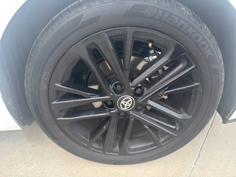 Used 2025 Toyota Camry SE image 21