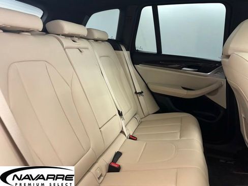 Used 2019 BMW X3 sDrive30i w/ Premium Package image 12
