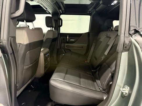 Used 2024 GMC Hummer EV 3X AWD/4WD image 17
