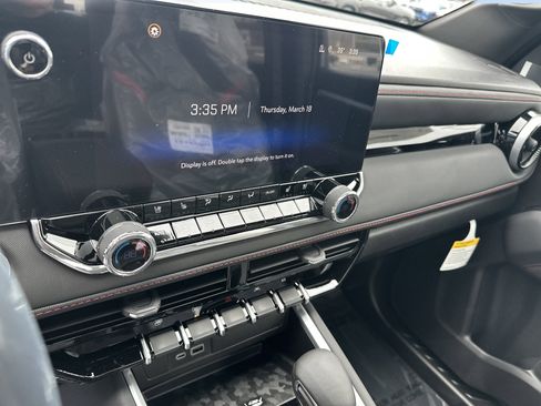 New 2026 Chevrolet Colorado Z71 w/ Technology Package image 12