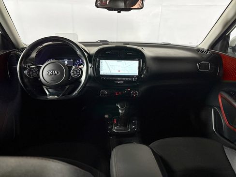 Certified 2021 Kia Soul Turbo FWD image 12