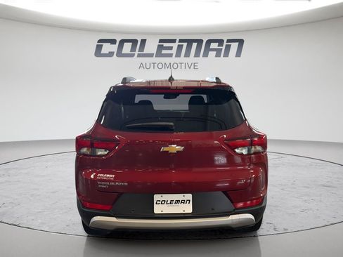 Used 2024 Chevrolet TrailBlazer LT w/ Convenience Package AWD/4WD image 9