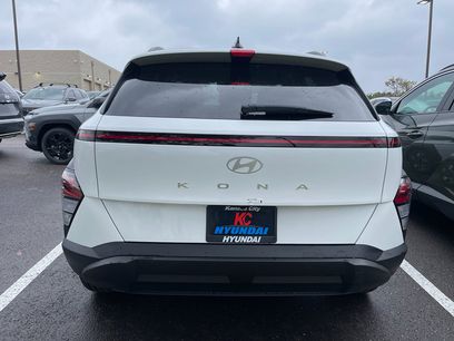 New 2025 Hyundai Kona SEL